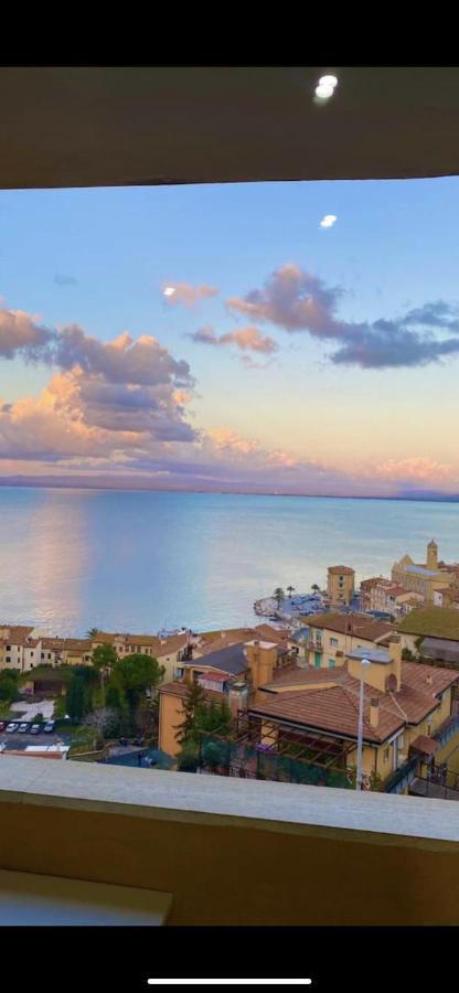 Bilocale Vista Mare Con Posto Auto Apartment Porto Santo Stefano  Luaran gambar